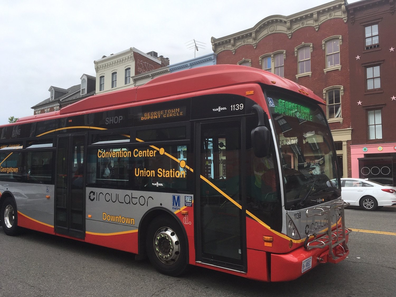 Circulator Bus - Georgetown - Washington, DC