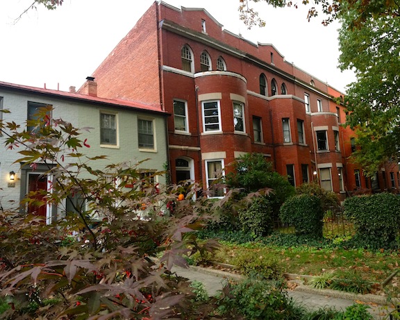 Row houses on Maryland Ave on Capitol Hill
