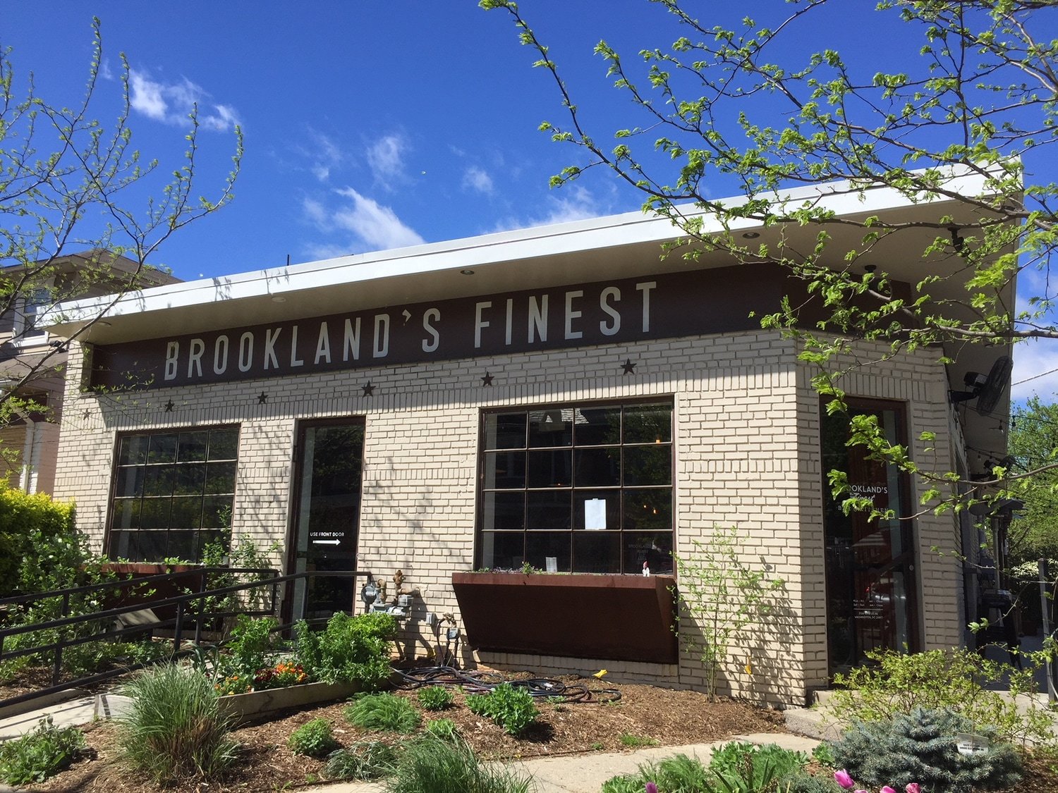 Brookland's Finest Restaurant - Brookland - Washington, DC
